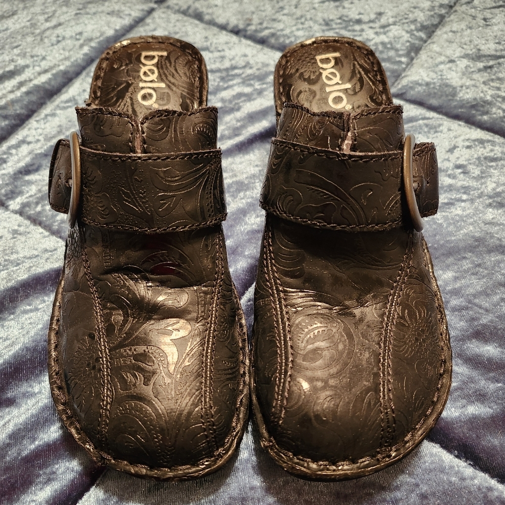BOLO Clogs